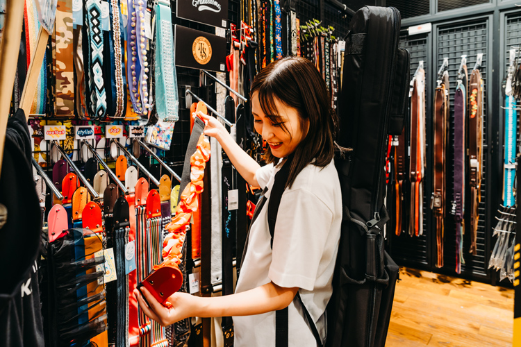 全品３％値引き