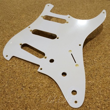 Montreux Retrovibe Parts Series 56 SC pickguard relic [204]