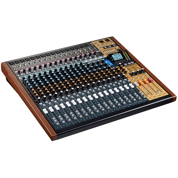 TASCAM Model 24(24トラックレコ―ディンミキサー・USBオーディオインターフェイス)(タスカム)(MODEL24)
