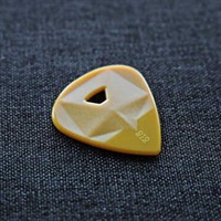 Diamond Pick-2.0 mm -Honey yellow