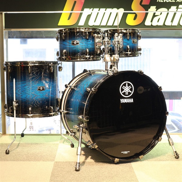 YAMAHA LIVE CUSTOM HYBRID OAK 4pc Drum Kit [LHB2218 + LHP6F3 / UZU