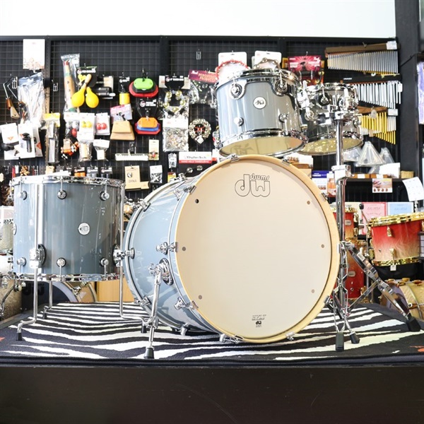 dw 値下げしました！DESIGN SERIES 4pc Drum Kit [22BD，16FT，10&12TT