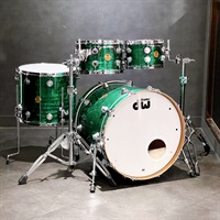 Jazz Series 4pc Drum Kit [BD22，FT16，TT12＆10][Emerald Onyx Finish Ply]