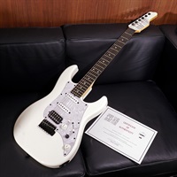 Studio Elite HD White with Silver / White Pearl Matching Head SN.22358
