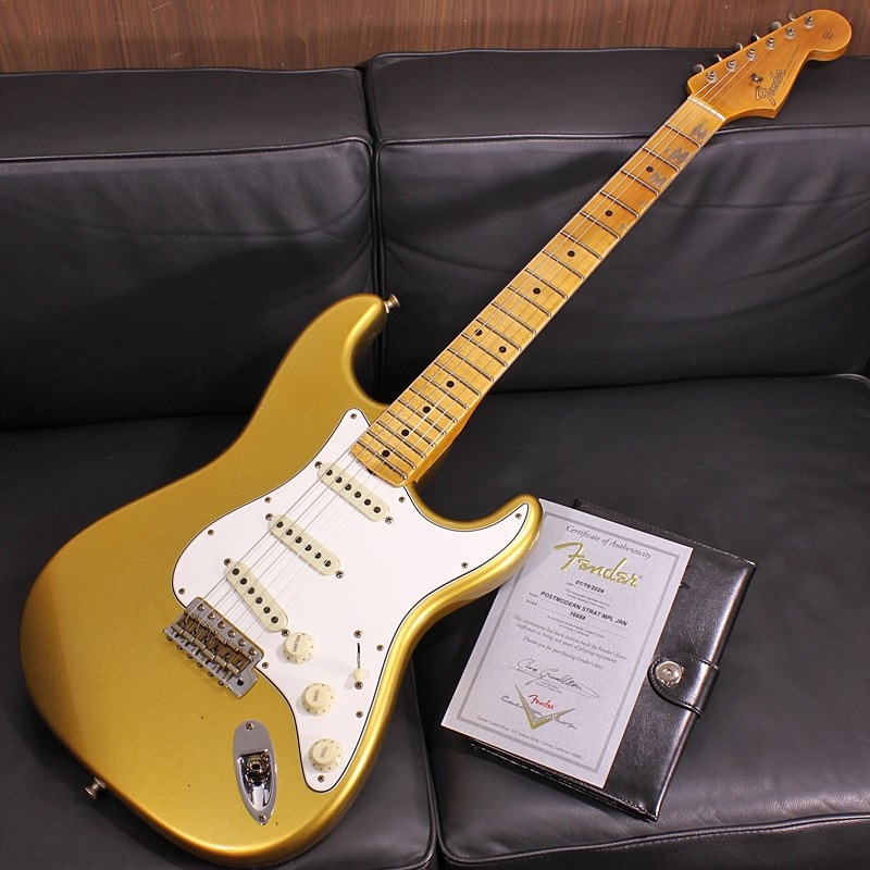 Postmodern Stratocaster Journeyman Relic Maple Fingerboard Aged Aztec Gold SN. XN16688の商品画像