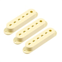 SET OF 3 CREAM PICKUP COVERS FOR STRATOCASTER/PC-0406-028【お取り寄せ商品】