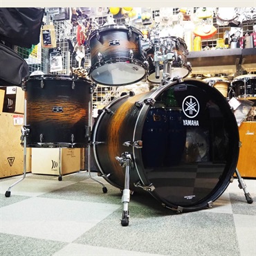 YAMAHA LIVE CUSTOM HYBRID OAK 4pc Drum Set [LHB2218 + LHP6F3 (BD22，FT16，TT12＆10) / UZU アースサンバースト]