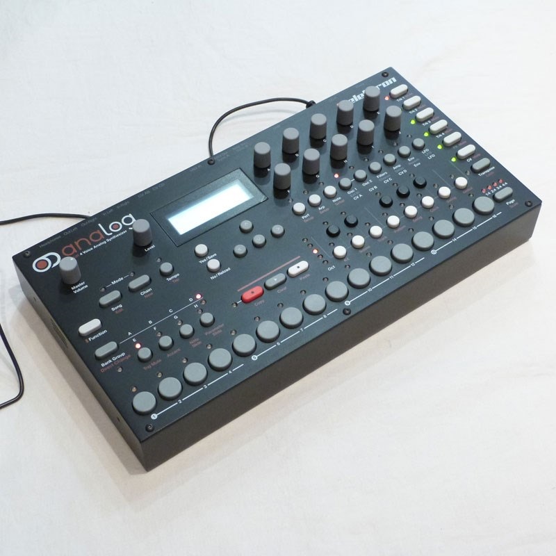 保障できる】 elektron analog four/正常動作品/値下げ不可 DTM・DAW 