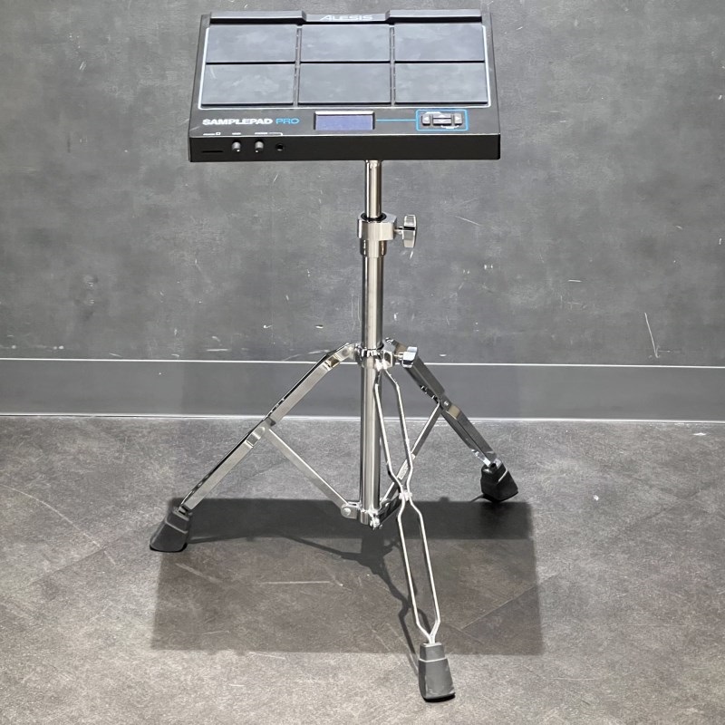 【USED】 SamplePad Pro [8-Pad Percussion and Sample-Triggering Instrument]【スタンド付属】