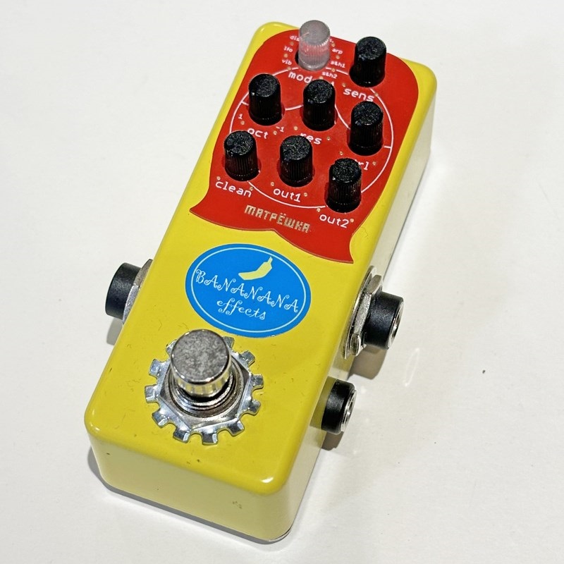 BANANA Effects マトリョーシカ MATRYOSHKA BASS SYNTH PEDAL