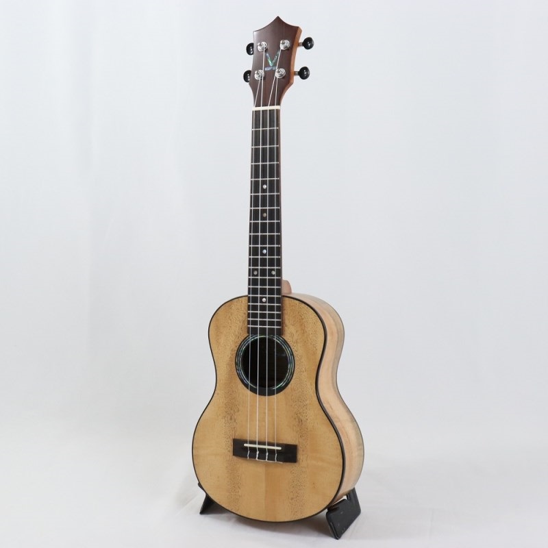 KUMU Ukulele 【チョイキズ特価】【春得フェア】 KUMU Soprano