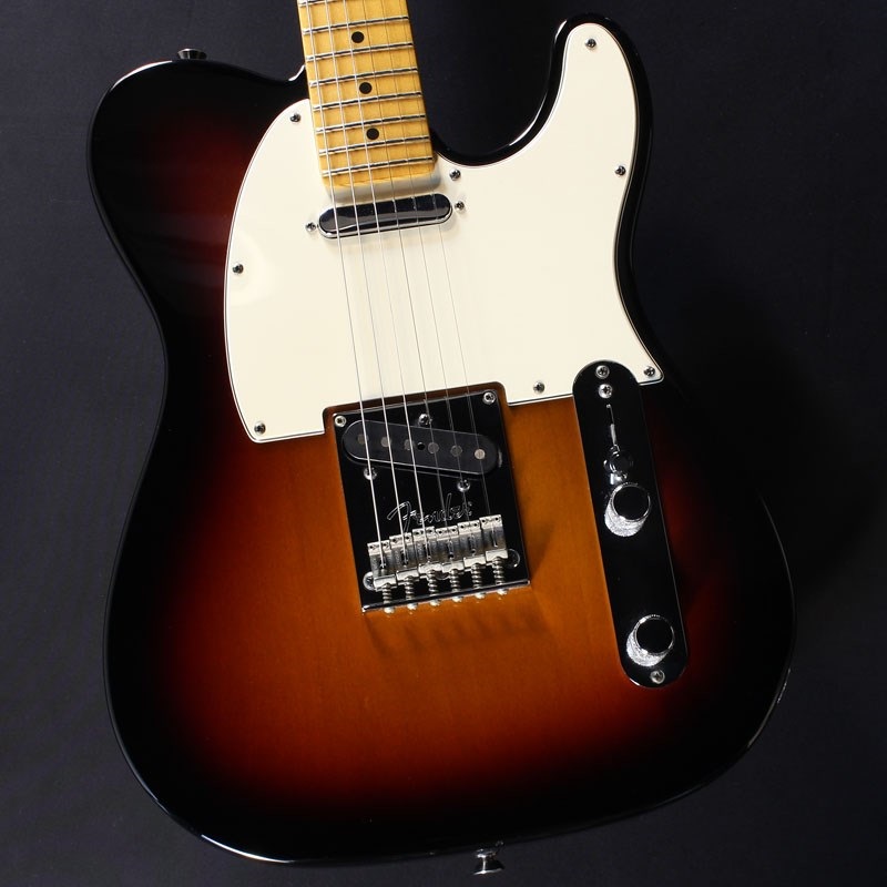 Fender Classic Series ハードケース ネイビー 遠い (ピック付)