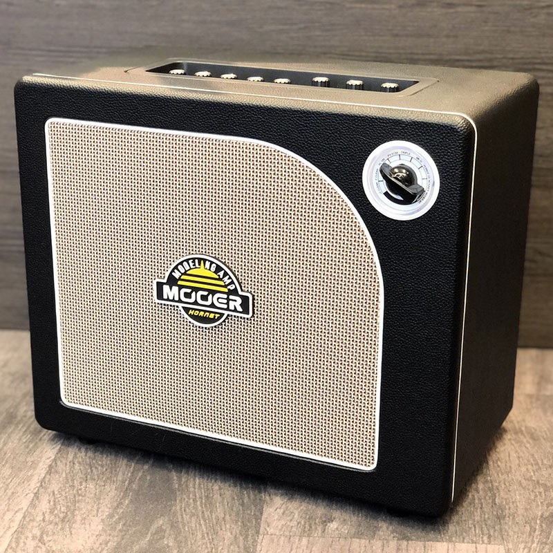 MOOER 【USED】 Hornet 15i