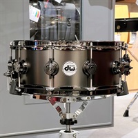 DRVD5514SVNBK [Collector's Satin Black Over Brass Snare 14×5.5 / Black Nickel Hardware]