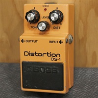 DS-1 Distortion '82 Black Screw