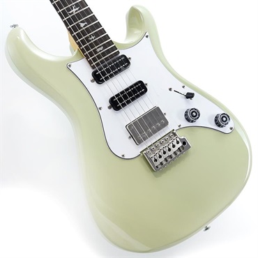 SE Studio Standard (Sage Green)