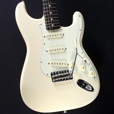 【ジャパンビンテージ】Fender Stratocaster ホワイト Fender Made in Japan Traditional 70s Stratocaster (Vintage