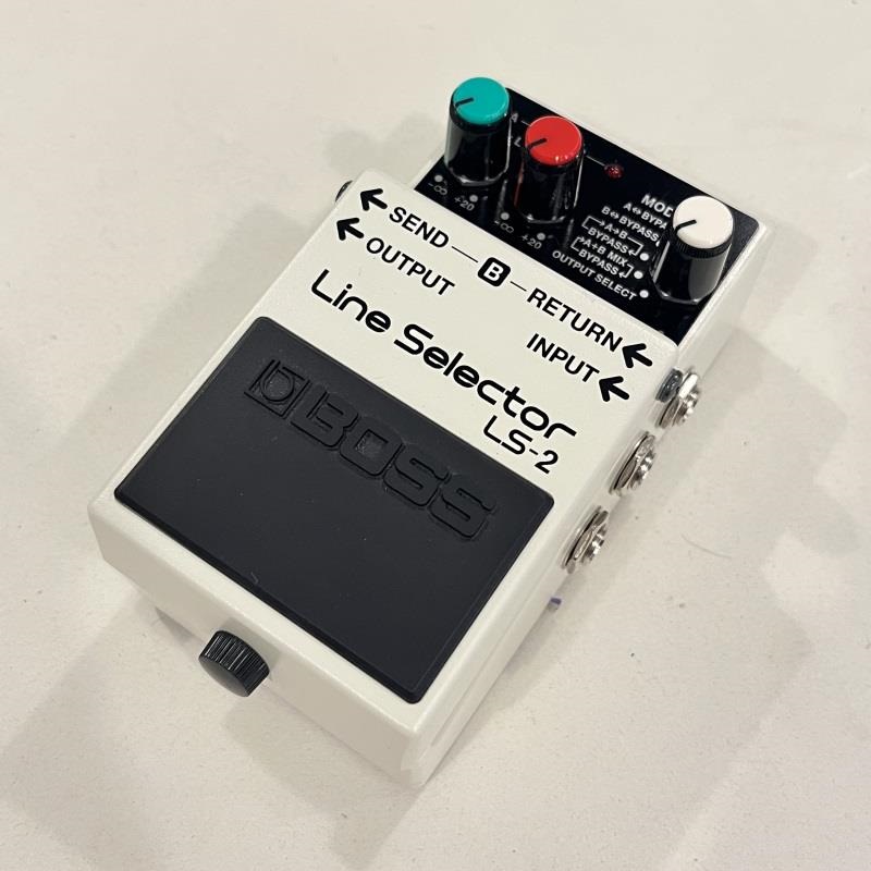 BOSS（ボス）LS-2 Line Selector | ギターエフェクター