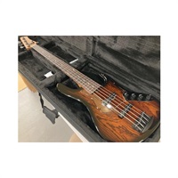 【10月17日入荷予定、ご予約受付中】 Custom 5st J Bass (Bocote Top / Black Burst)