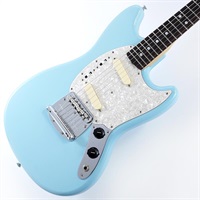 Fender Experience 2025 Exclusive '60s Mustang Deluxe Closet Classic with Matching Painted Headstock (Daphne Blue) SN.R146188