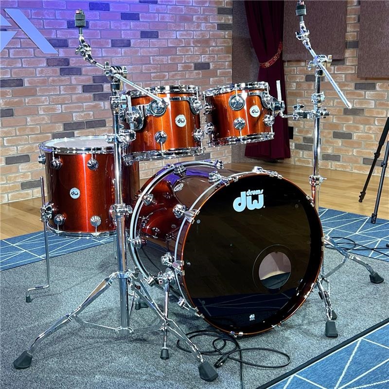 dw Collector's Pure Maple 4pc Drum Kit [BD22，FT16，TT12&10 /Root