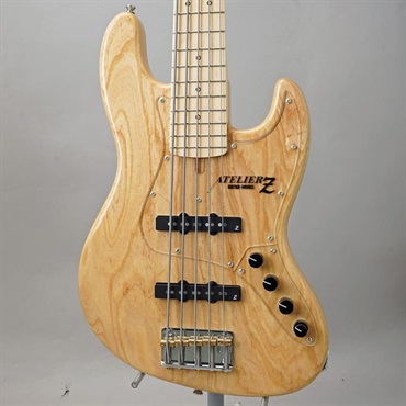 M#265 2025 LIMITED (NAT/M)