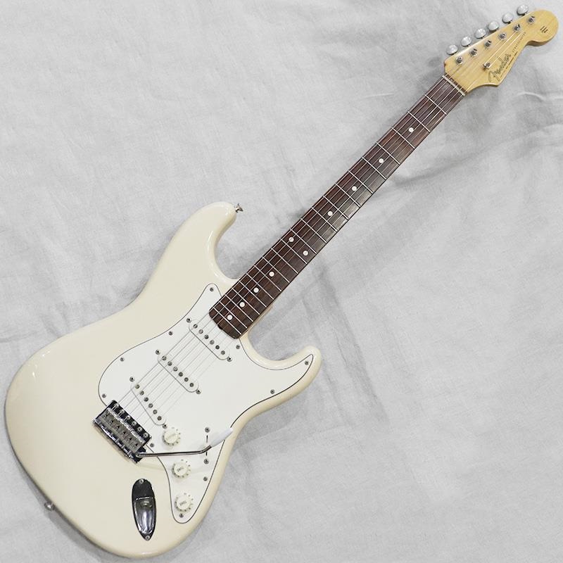 Fender Japan VINTAGE ST62-115 '82 VWH/R ｜イケベ楽器店オンラインストア
