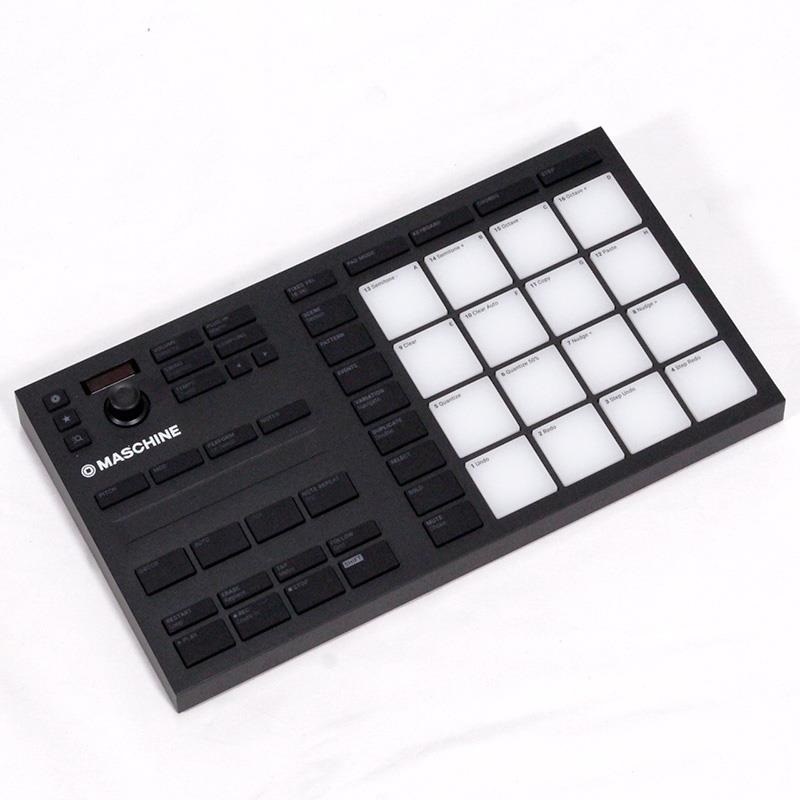 MASCHINE MIKRO MK3　中古美品　動作品　IDなし 中古品】Native Instruments/ビートプロダクション/MASCHINE MIKRO MK3