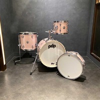 New Yorker 4pc Compact Kit [PDNY1604/PR / BD16， FT13， TT10， SD14 / Pale Rose Sparkle]【店頭展示特価品】