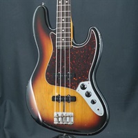 USED 中古 American Vintage '62 Jazz Bass (3-Color Sunburst)
