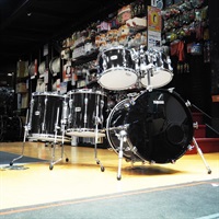 【Steve Gadd 2025 JAPAN Tour ご本人使用機材！】Recording Custom 5pcs Drum Kit - Solid Black-[20BD，10TT，12TT，14FT，16FT＆スネアスタンド・シンバルスタンド・ドラムスローン]