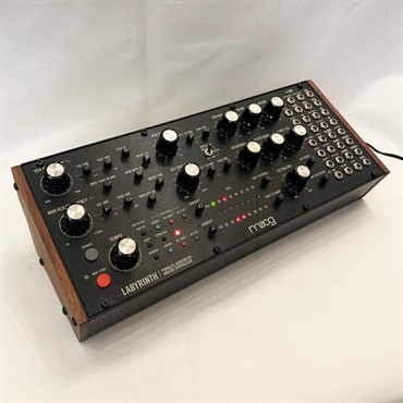 Moog Labyrinth モーグ シンセサイザー 美品 モジュラー 箱あり moog Labyrinth ラビリンス 【展示入替特価品】 (セミモジュラー