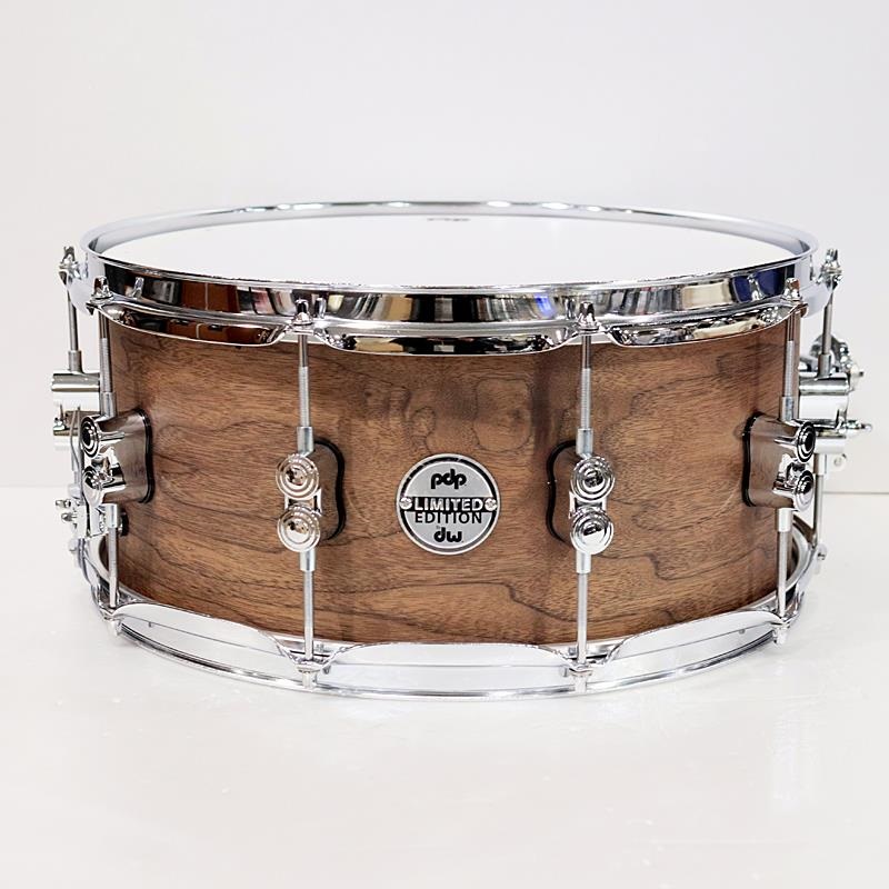 pdp by DW PDSN6514MWNS [Limited Edition 20ply Maple/Walnut Snare
