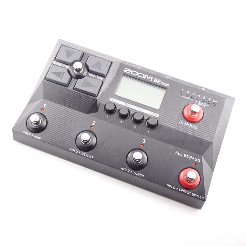 【中古】ZOOM B2 FOUR ベースエフェクター ZOOM B2 FOUR Effects & Amp Emulator ベース用 アンプシミュレーター