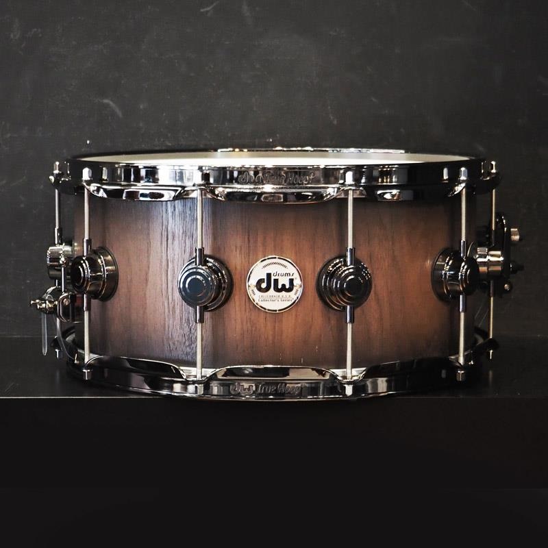 DR936514SSN692 [Collector's Pure Walnut 14×6.5 / Natural To Quick Ebony Burst / Black Nickel Finish Hardware]【限定生産モデル】の商品画像