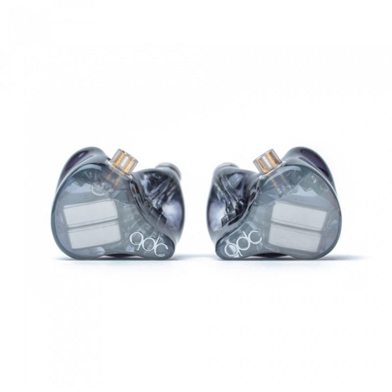 qdc Studio 8SS (イヤモニ)(キューディーシー)(有線イヤホン)(IEM)(BA
