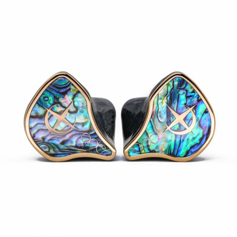 qdc EMPEROR 【付属品完備】 フラッグシップ有線イヤホン qdc EMPEROR (イヤモニ)(キューディーシー)(有線イヤホン)(IEM