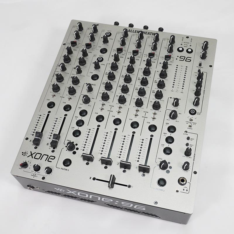 ALLEN&HEATH XONE:96 【開封済み箱ダメージ新品特価】 ｜イケベ楽器店