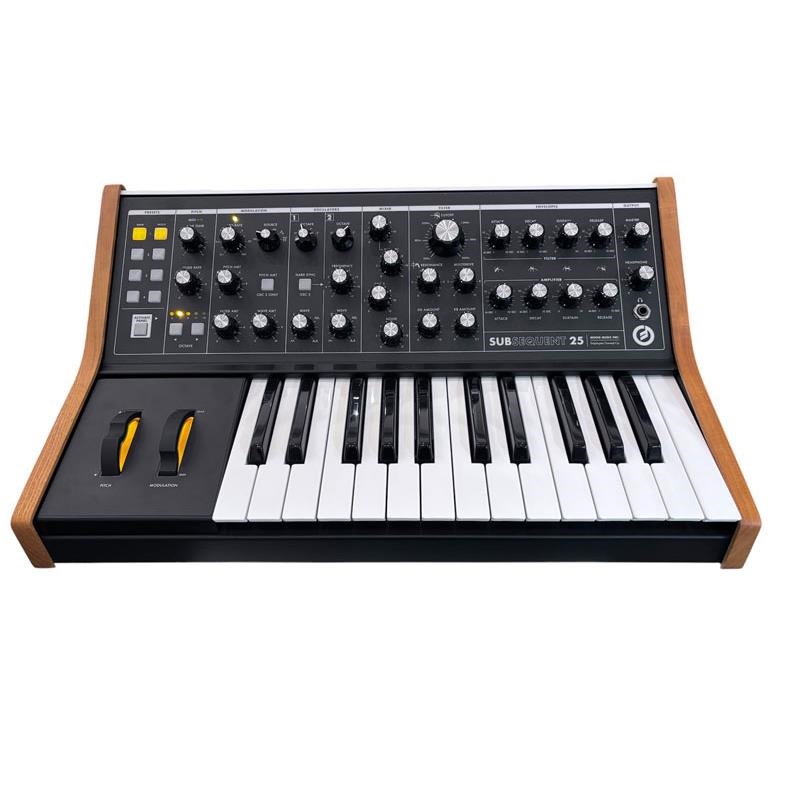 【美品】Moog Subsequent 25 アナログシンセサイザー moog Subsequent 25【1台限定・メーカー再生品】※配送事項要ご確認