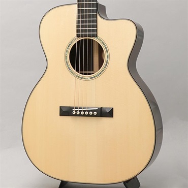 OMC Soloist -German Spruce / Brazilian Rosewood-