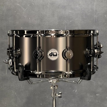 dw DCMR16514SNX710 [Collector's Satin Black Over Brass Snare 14''×6.5'' / Black Nickel Hardware]