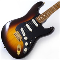 【現地選定品】 American Custom Stratocaster NOS 1-Piece Roasted 2A Birdseye Maple Neck Fingerboard (2-Color Sunburst)
