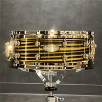 Masterworks Snare Drum 14x5.5 -Gold Swirl on Black Carbon【イケベ楽器店創業50周年記念モデル】【店頭展示特価品】