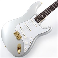 Robert Cray Signature Stratocaste NOS  (Inca Silver) SN.CZ585509