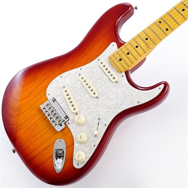 American Professional Stratocaster (Aged Cherry Burst/Maple)