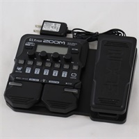 USED 中古 G1X FOUR（ZOOMズーム） ACアダプター付属　マルチエフェクター・アンプシミュレーター