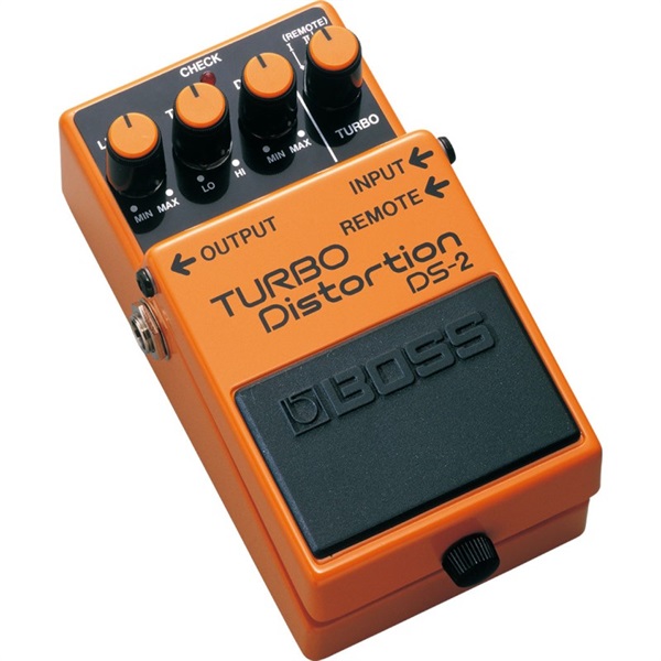 週末特価！BOSS TURBO Distortion DS-2　パッチケーブル付