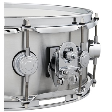 dw DRVM6514SVC [Collector's Aluminum 1mm Snare Drum 14'' x 6.5''] 画像2