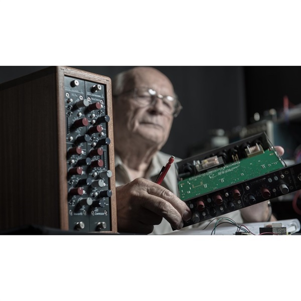 Rupert Neve Designs Shelford 5052 Mic Pre / Inductor EQ