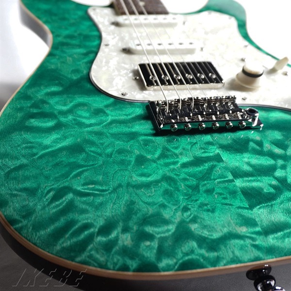 G-Life Guitars /“Cross Edge” Quilt Top / Emerald Isle Burst